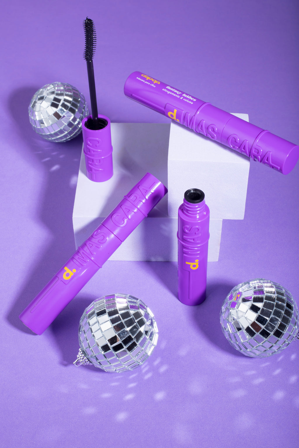 Máscara de Cílios Alongamento & Volume Fantasy Lashes